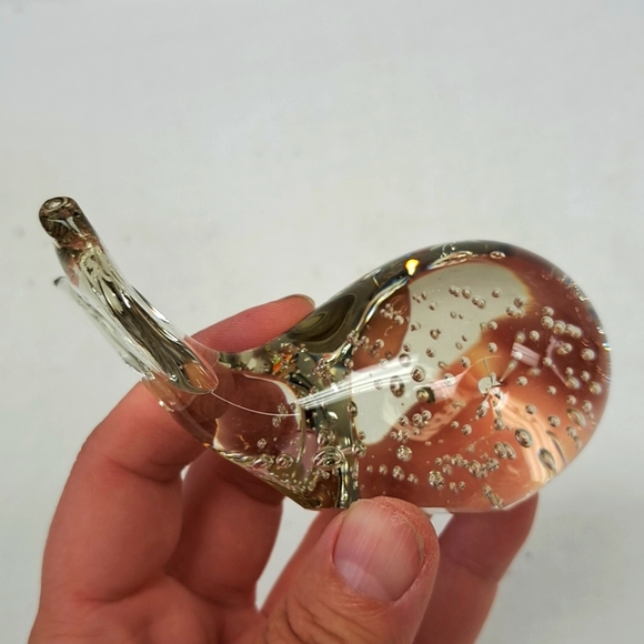 Vintage art glass clear controlled bubbles paperweight glass art whale - Picture 7 of 7